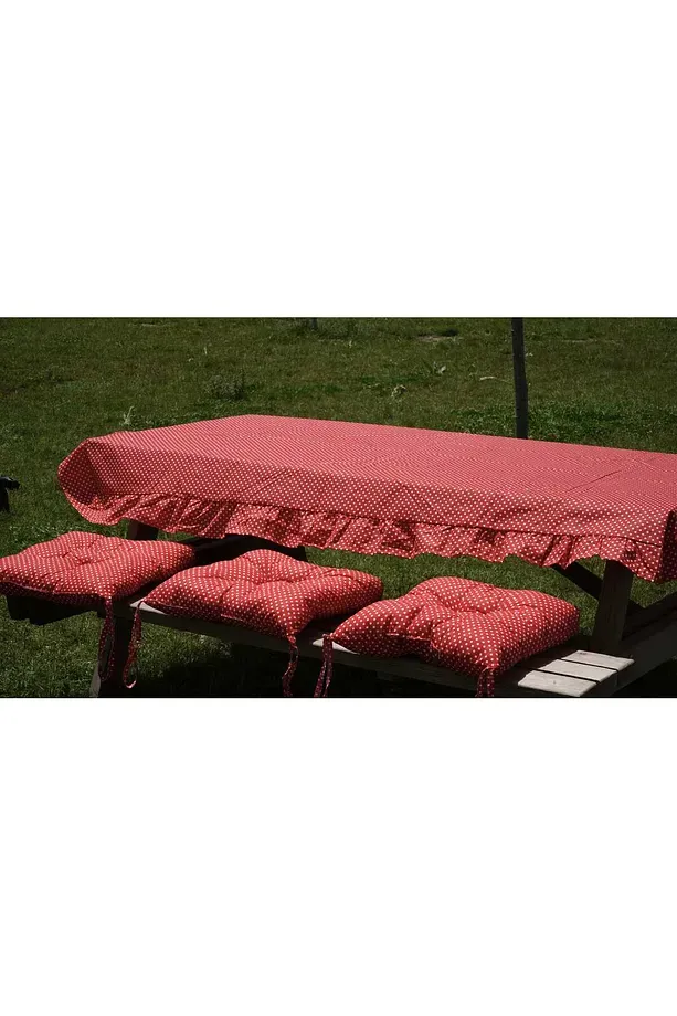 PİKNİK SETİ (7 PARÇA. 1 ADET SOFRA BEZİ 6 ADET OTURMA MİNDERİ)
